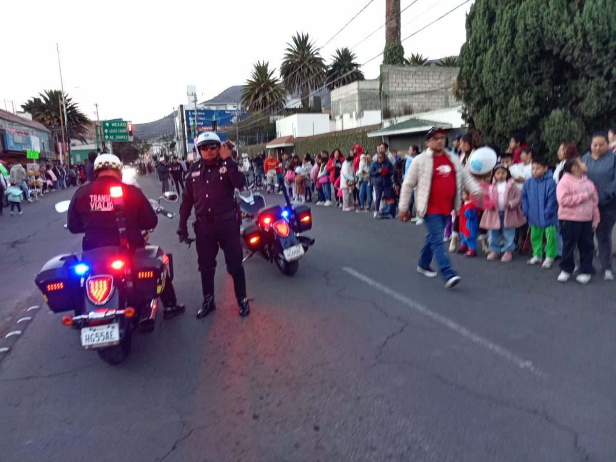 Niños de Pachuca esperan con ilusión el paso de Reyes Magos