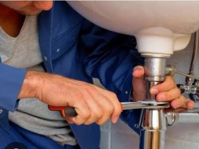 Carpinteros, mecánicos, plomeros… Dolor de cabeza en Profeco Pachuca