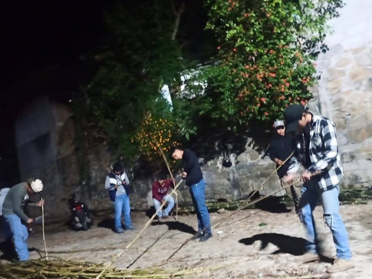 Jóvenes de Jaltocan invitan a participar en el NAUATILIS–Carnaval 2026