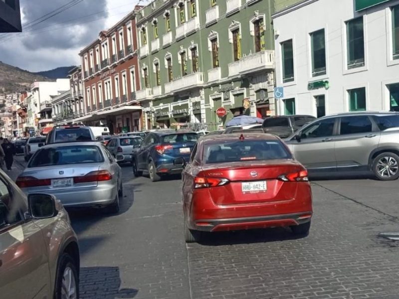 Ingresos 2025 por refrendos subieron 100 millones en Hidalgo