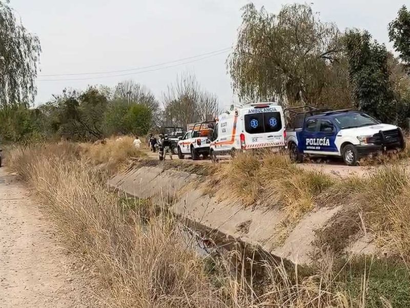 Terror zona escolar de Acámbaro: Hallan a hombre asesinado en canal de riego