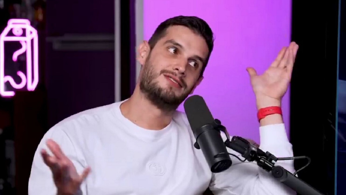 ADRIÁN MARCELO RETIRO