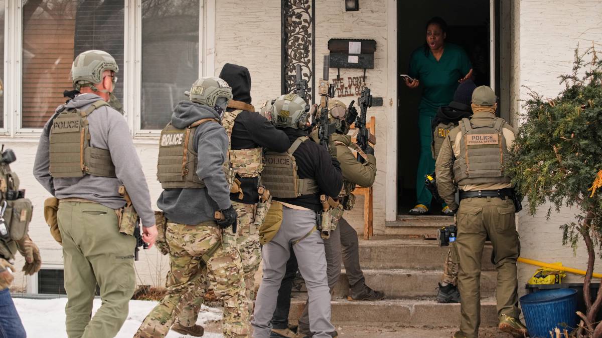 agentes-migratorios-ice