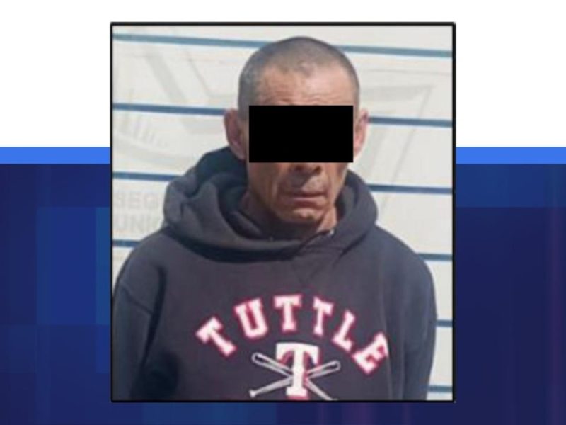 Asalto a farmacia de Irapuato deja un hombre detenido; amagó a cajeras con violencia