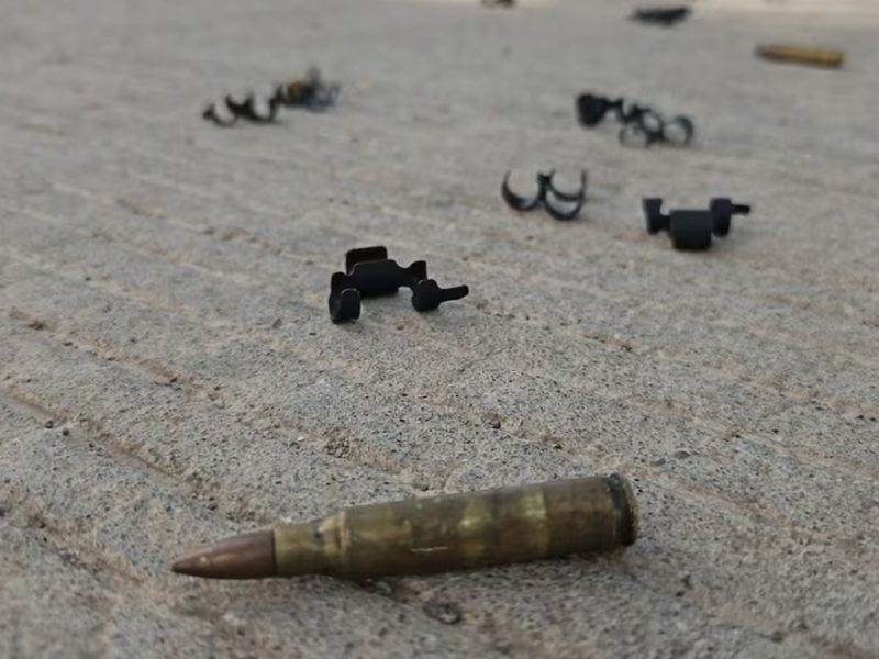 Atacan a balazos al líder estatal de MC en Sinaloa y a otra diputada, al salir del Congreso Local