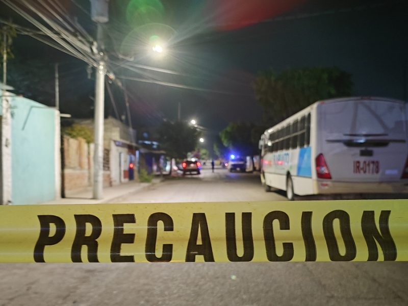 Le llueven balazos a Cesario afuera de casa en Irapuato; lleva 27 ingresos a la cárcel por varios delitos