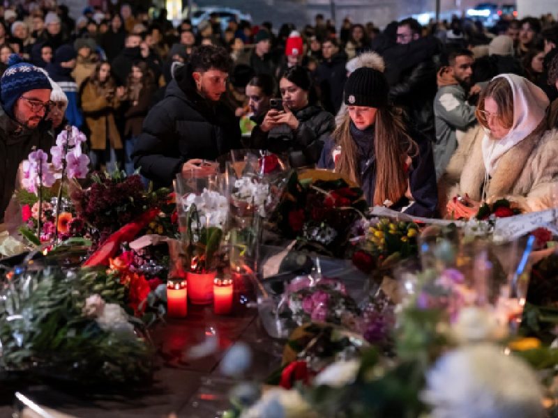 Investigan si bengalas en botellas de champaña causaron incendio en Alpes suizos