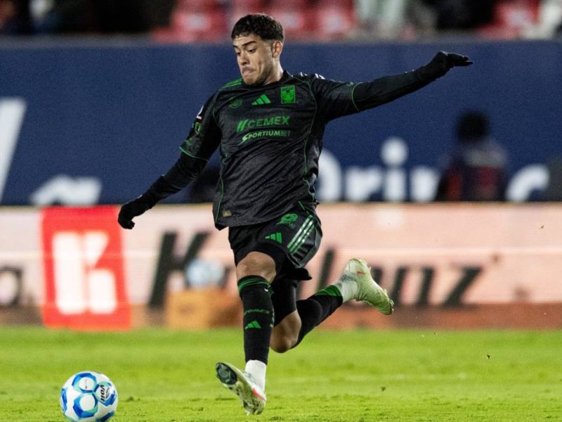 Bernardo Parra es baja de Tigres y llega como nuevo refuerzo a Querétaro para el Clausura 2026