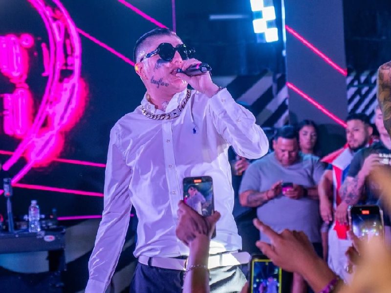 Alcaldesa de Irapuato rechaza a Dani Flow en la Feria de las Fresas 2026