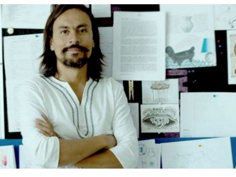 Del dibujo al juguete: La polifacética carrera del diseñador Víctor Hermosillo