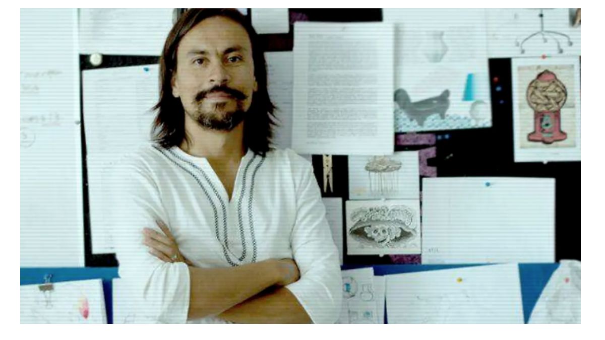 diseñador Víctor Hermosillo