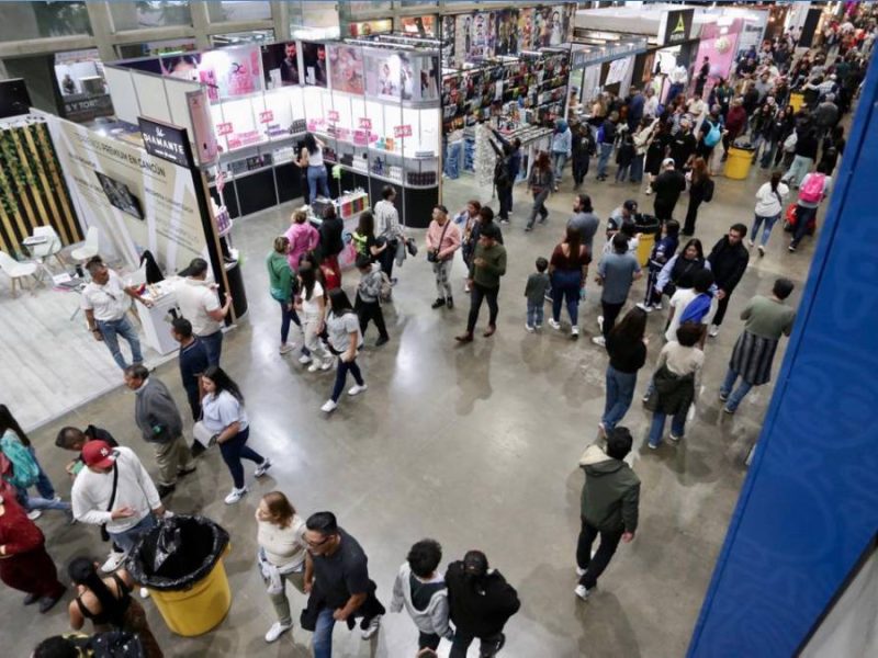 Familias abarrotan primer fin de semana de la Feria de León 2026