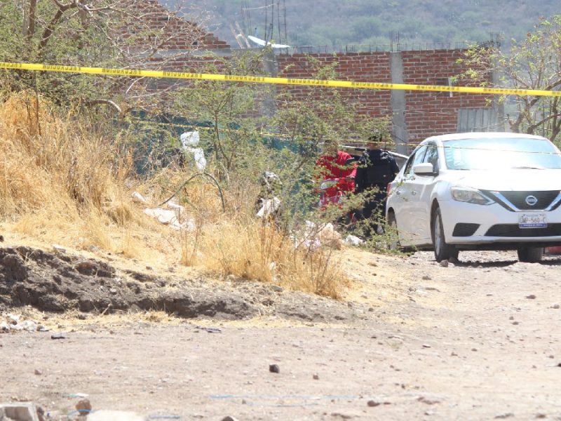 Hallan cuerpo con huellas de violencia en finca de Fracciones de Mesa de Medina