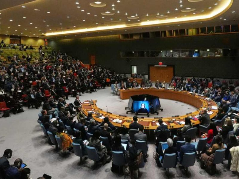 Chocan en reunión de emergencia de la ONU por intervención de Estados Unidos en Venezuela