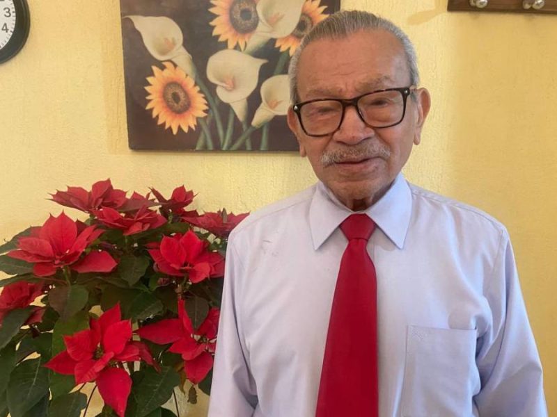 Lorenzo Torres, testigo de la matanza del 2 de enero y bolero que lustró gratis los zapatos a López Mateos