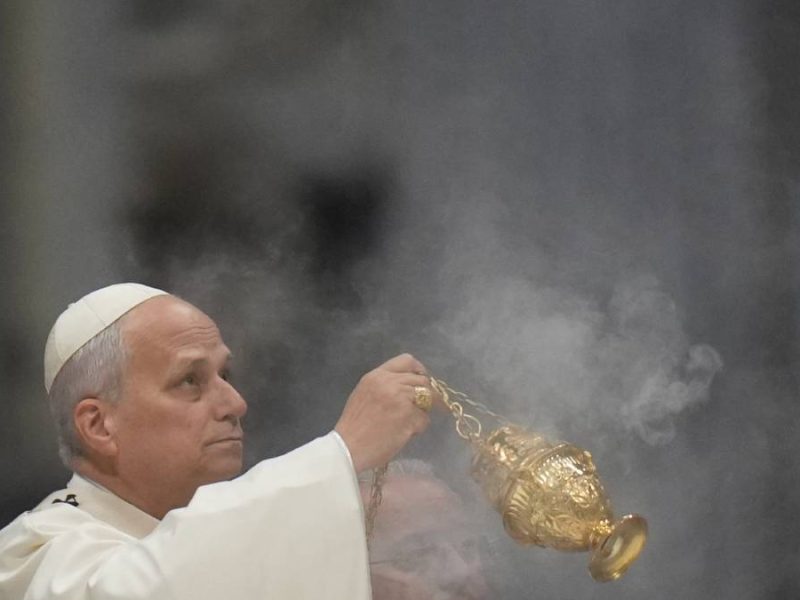 Papa León XIV inaugura 2026 con un enérgico llamado a la paz global