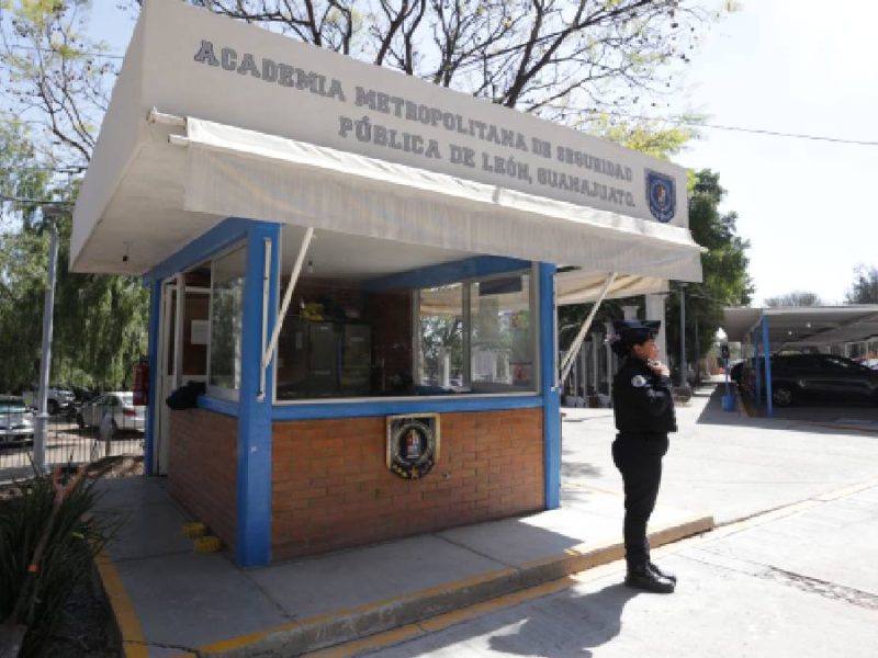 Academia Metropolitana de Seguridad Pública de León fortalece su oferta educativa con cinco licenciaturas