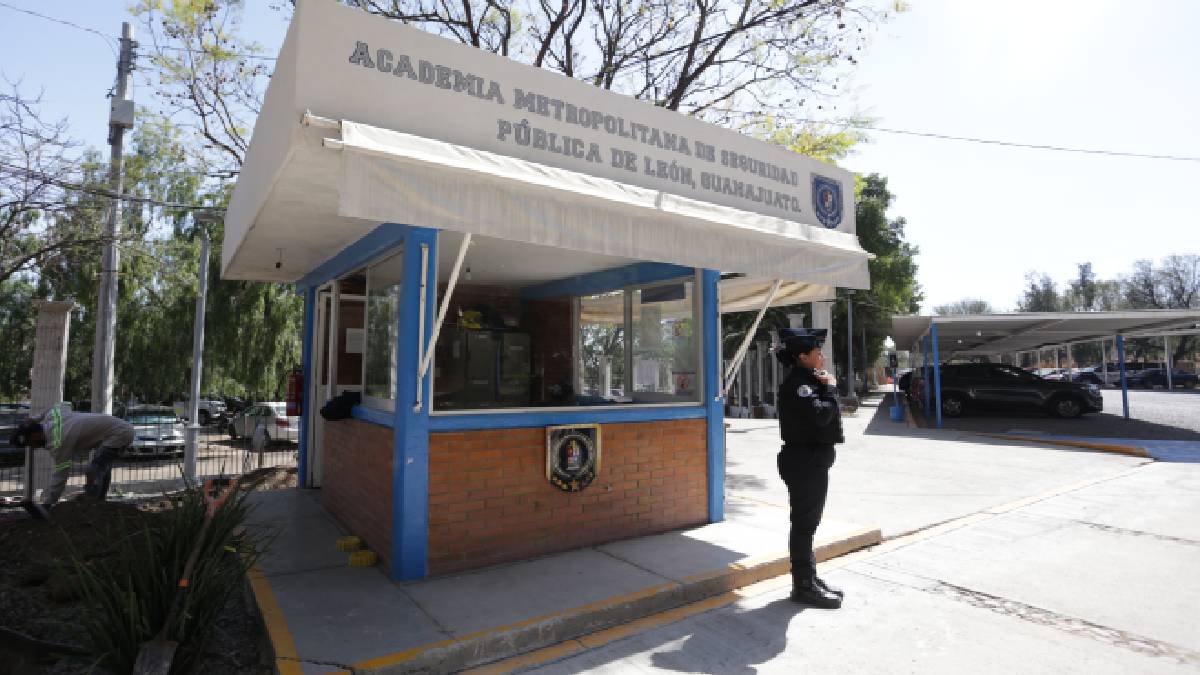 Academia Metropolitana de Seguridad Pública de León 01