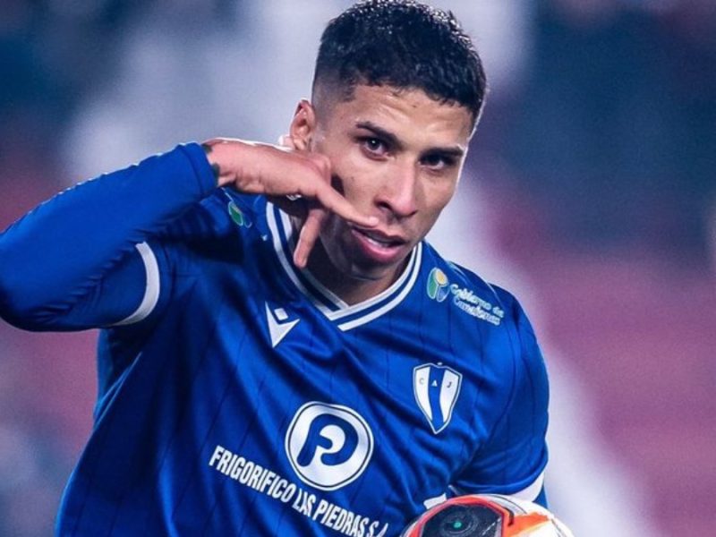 Atlas, con negociación avanzada por Agustín Rodríguez