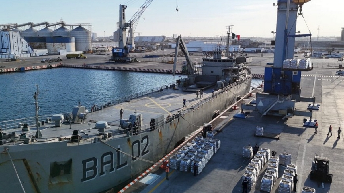 Ayuda humanitaria a Cuba