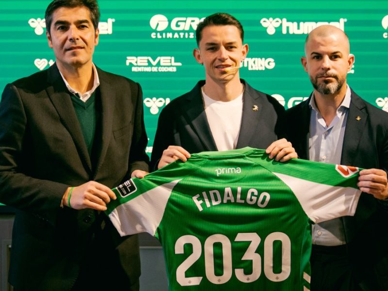 Betis pide ayuda para encontrar a aficionado del América que pidió, entre lágrimas, que Fidalgo no se fuera