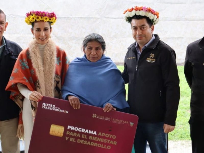 En Huehuetla inició entrega de apoyos por vaguada monzónica; serán 28 municipios