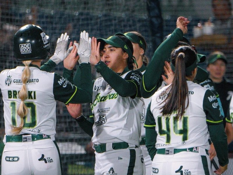 Bravas de León inician con victoria la serie contra Las Olmecas de Tabasco 
