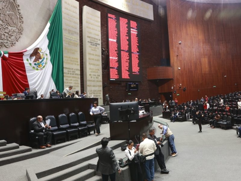 Avala Senado reducir gradualmente jornada laboral a 40 horas; Diputados reciben minuta