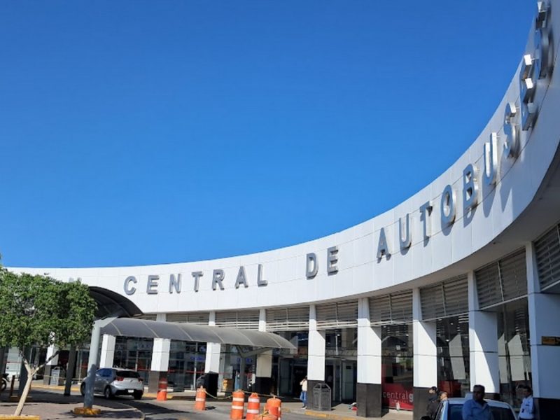 Cancelan corridas de autobuses desde León tras violencia por muerte de capo