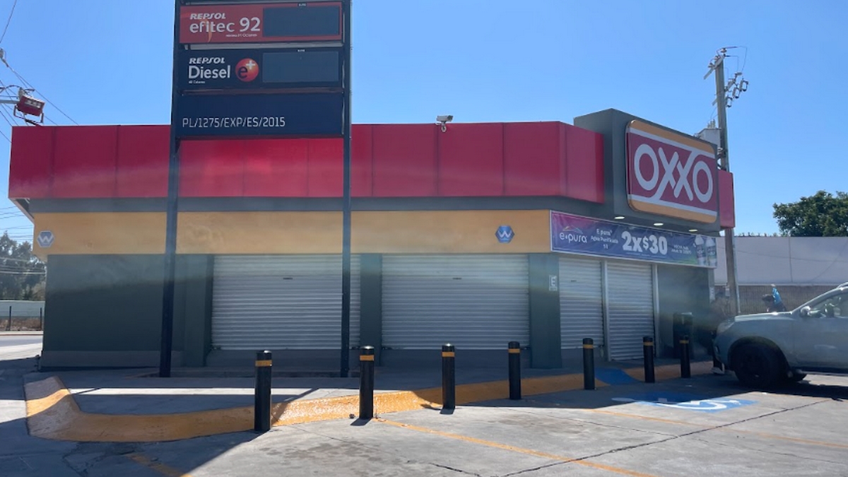 Oxxos cerrados en Irapuato