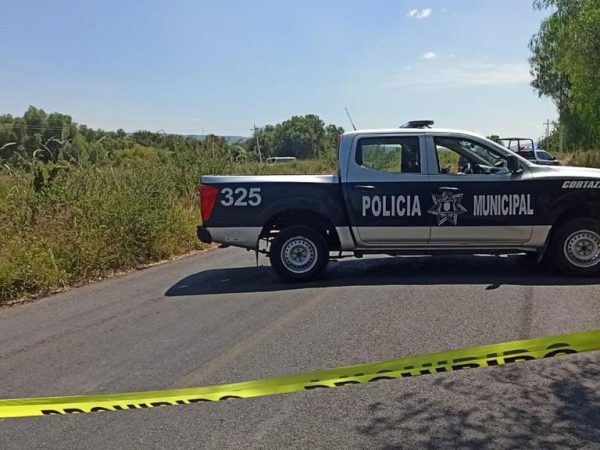 Hombre sin vida y con rastros de violencia es encontrado en el camino a Arreguín de Arriba