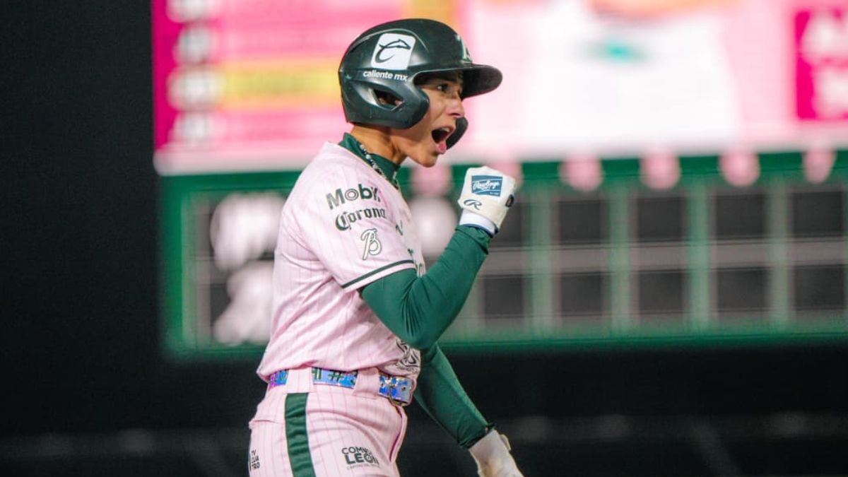 Giulia Longhi, tercera base italiana de las Bravas de León. Foto: Bravas de León Oficial.