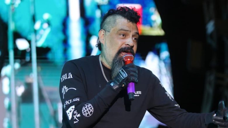 Dr. Shenka de Panteón Rococó durante concierto de 30 aniversario en la Velaria de León 2026