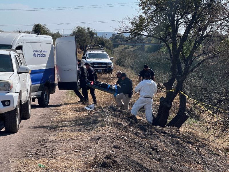 Localizan dos cuerpos amordazados y en estado de descomposición en la comunidad El Coecillo