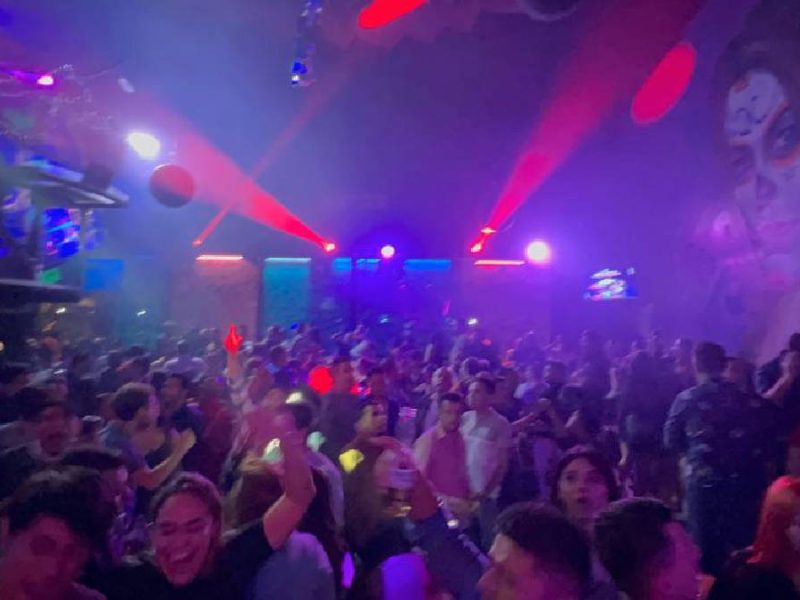 Se retoma vida nocturna en Irapuato tras hechos violentos; Feria de las Fresas sigue sin cambios