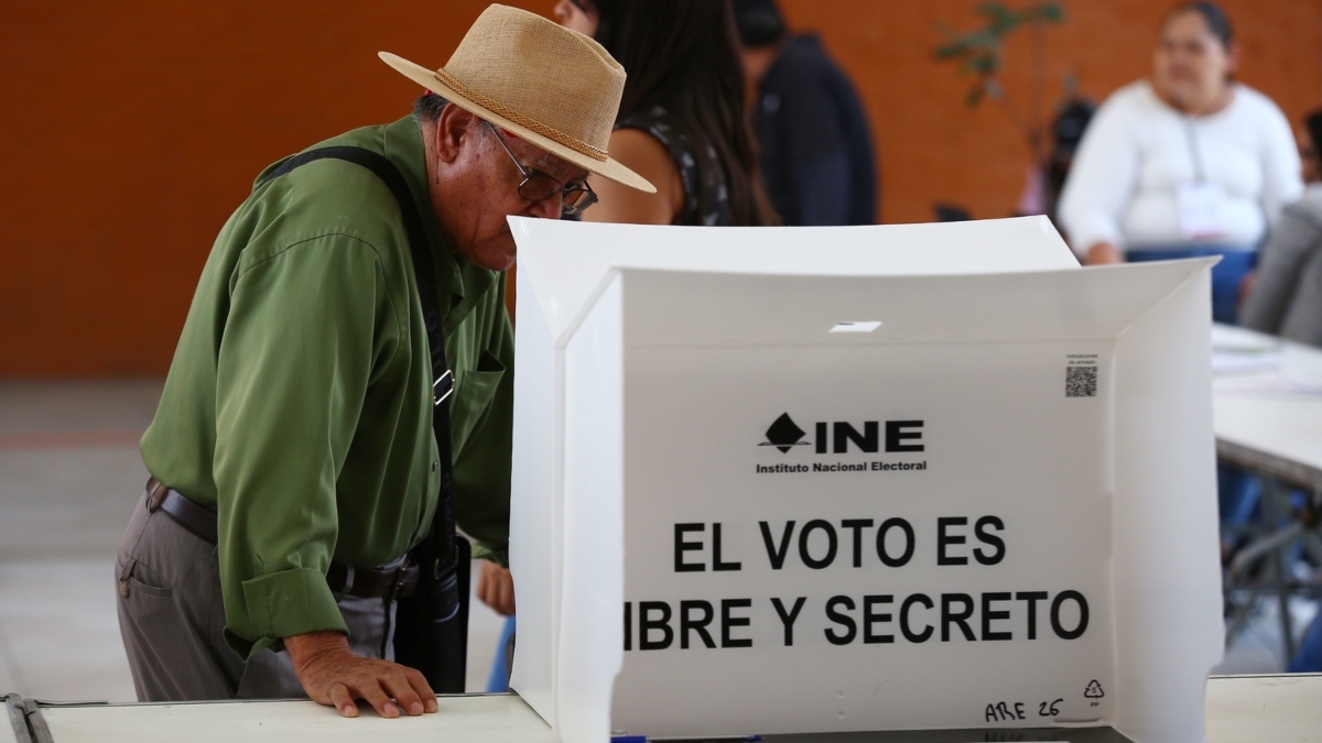 Frente Amplio contra reforma electoral