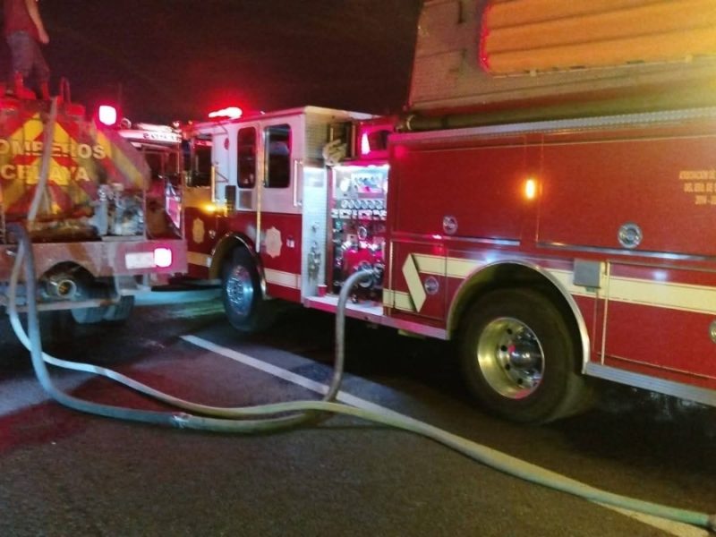 Sufre hombre graves quemaduras al incendiarse casa frente al templo del Barrio de San Antonio, Celaya