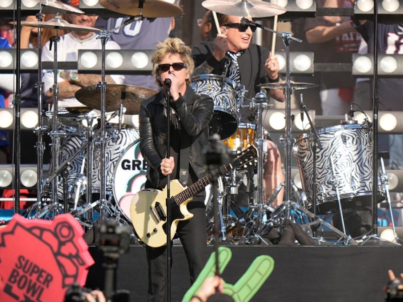 Súper Bowl LX: Green Day inaugura el evento en el estadio Levi’s 