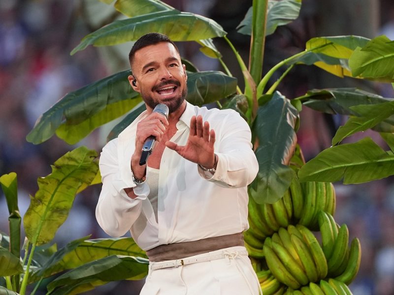 Analizan rostro de Ricky Martin tras el Super Bowl 2026: ¿Qué se hizo? 