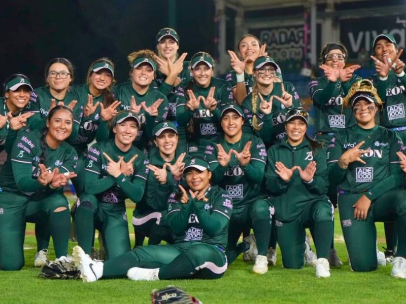 Bravas de León remontan y conquistan su primera serie en casa