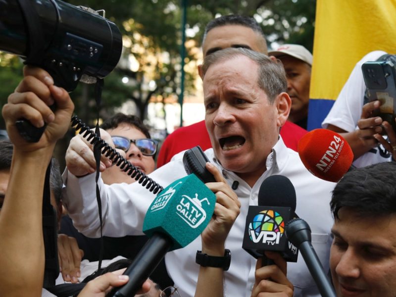 Liberan a 30 presos políticos en Venezuela, incluyendo a aliados de María Corina Machado