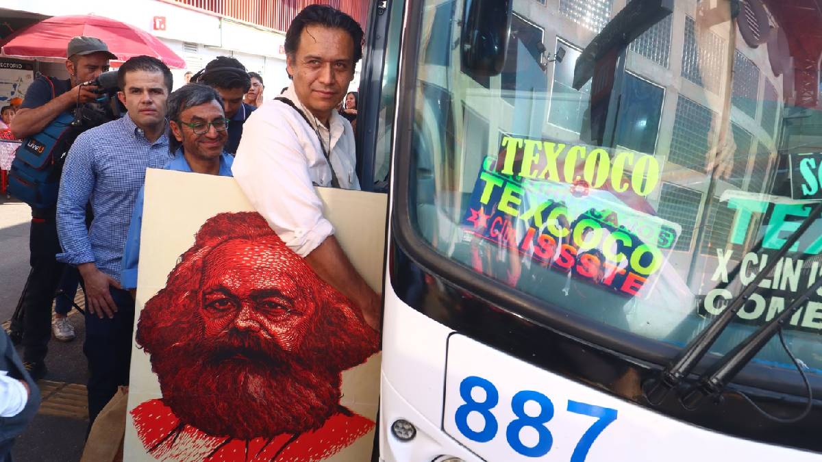 Marx Arriaga contra Mario Delgado