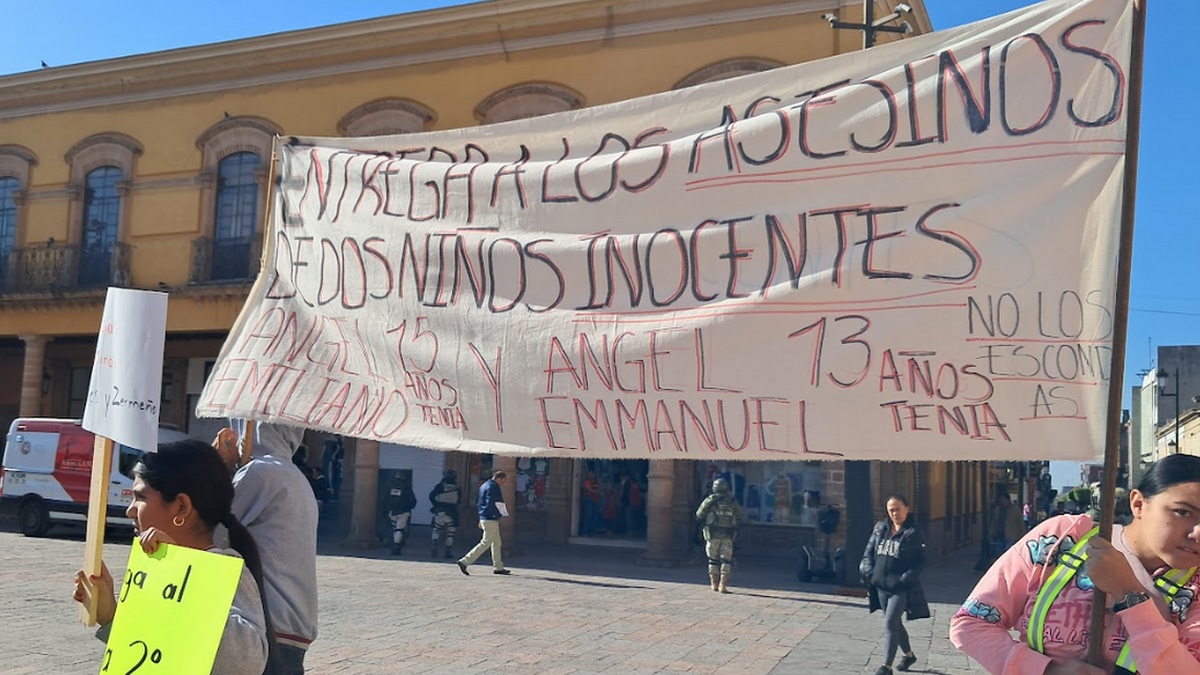 Protesta en León por dos menores asesinados en riña