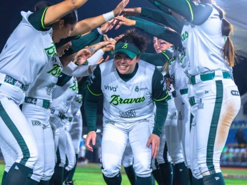 Rachel García impone récord histórico de ponches en la Liga Mexicana de Softbol