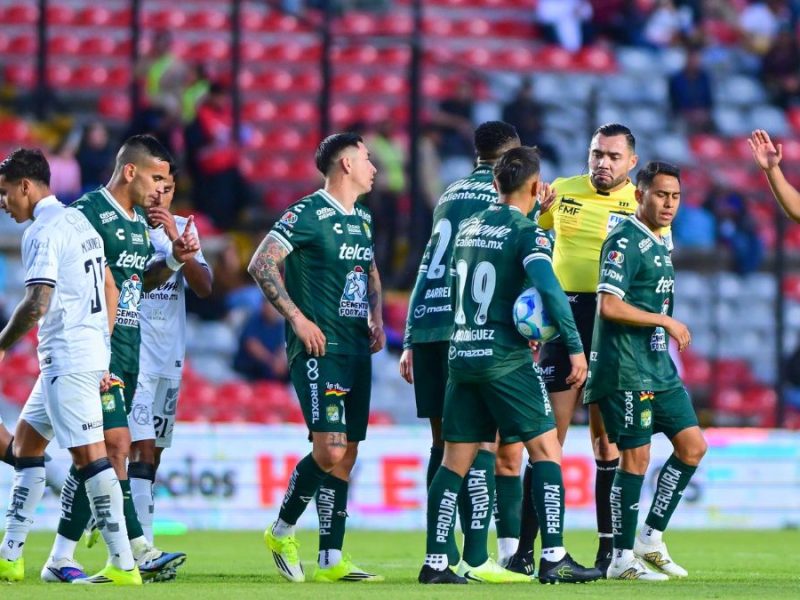 ‘Levantamuertos’: León pierde ante Querétaro, que no ganaba desde noviembre