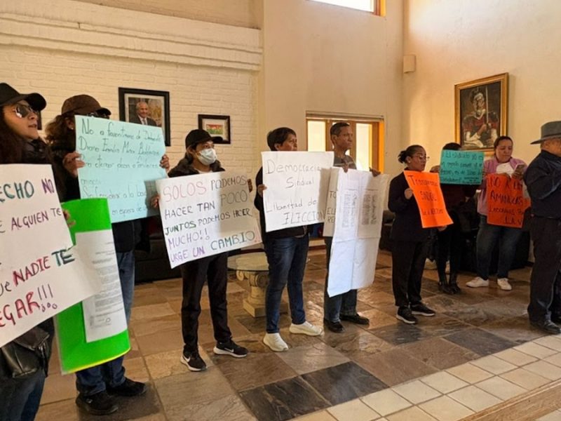 Exigen trabajadores del Hospital General Felipe G. Dobarganes renovación de dirigencia sindical