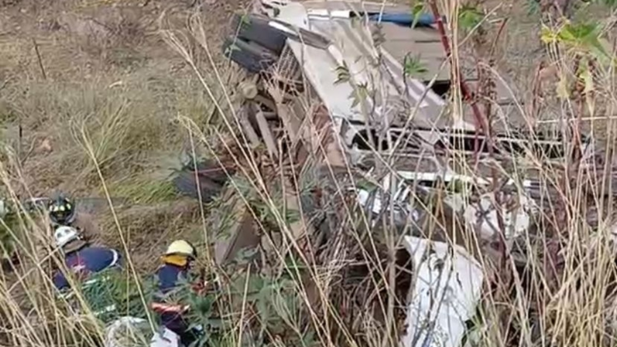 Volcadura de camión de jornaleros