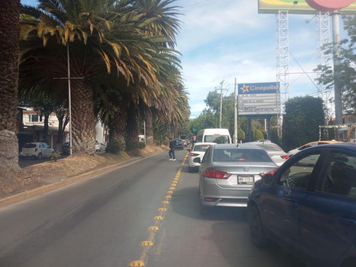 Peores congestionamientos viales en Pachuca por boyas de Tuzobús