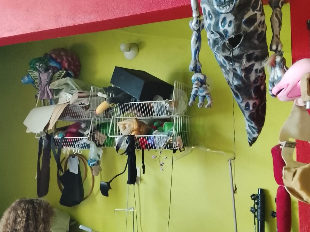 Imparten curso profesional de títeres gigantes en Hidalgo