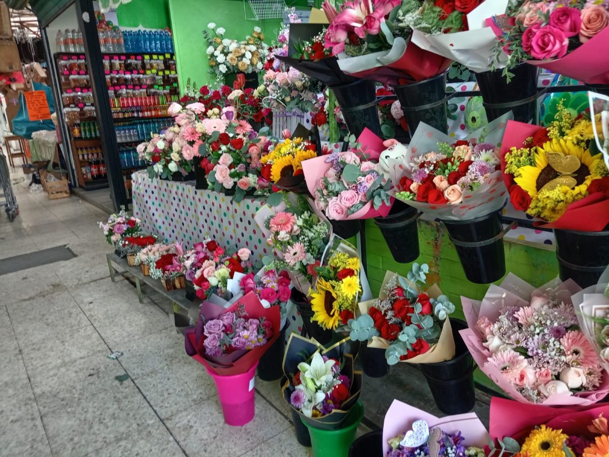 Reportan bajas ventas en Pachuca en pleno día del amor